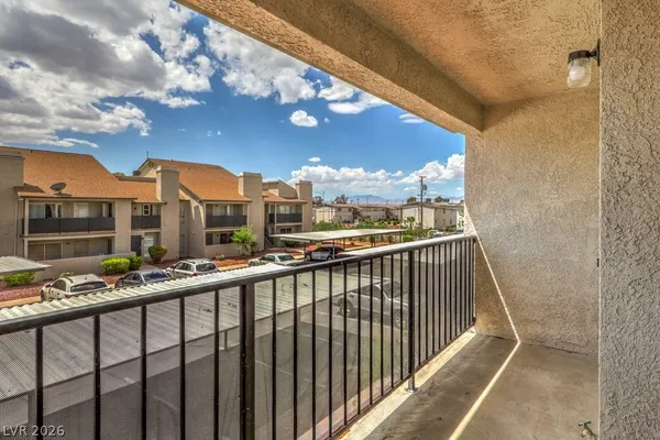 $1,025 | 2981 Country Manor Lane, Unit 122, Las Vegas, NV 89115