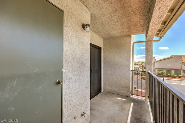 $1,025 | 2981 Country Manor Lane, Unit 122, Las Vegas, NV 89115