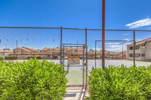 $1,025 | 2981 Country Manor Lane, Unit 122, Las Vegas, NV 89115