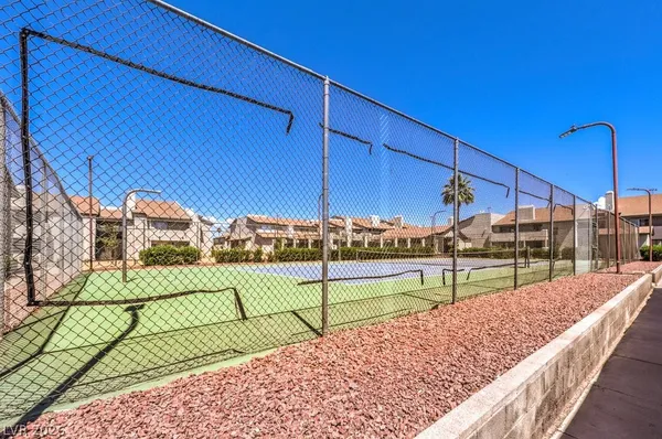 $1,025 | 2981 Country Manor Lane, Unit 122, Las Vegas, NV 89115