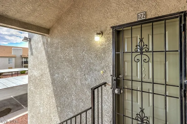 $1,025 | 2981 Country Manor Lane, Unit 122, Las Vegas, NV 89115