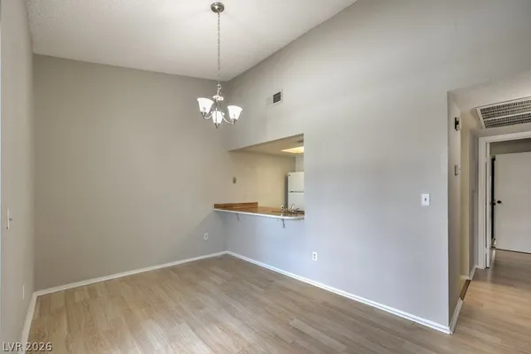 $1,025 | 2981 Country Manor Lane, Unit 122, Las Vegas, NV 89115