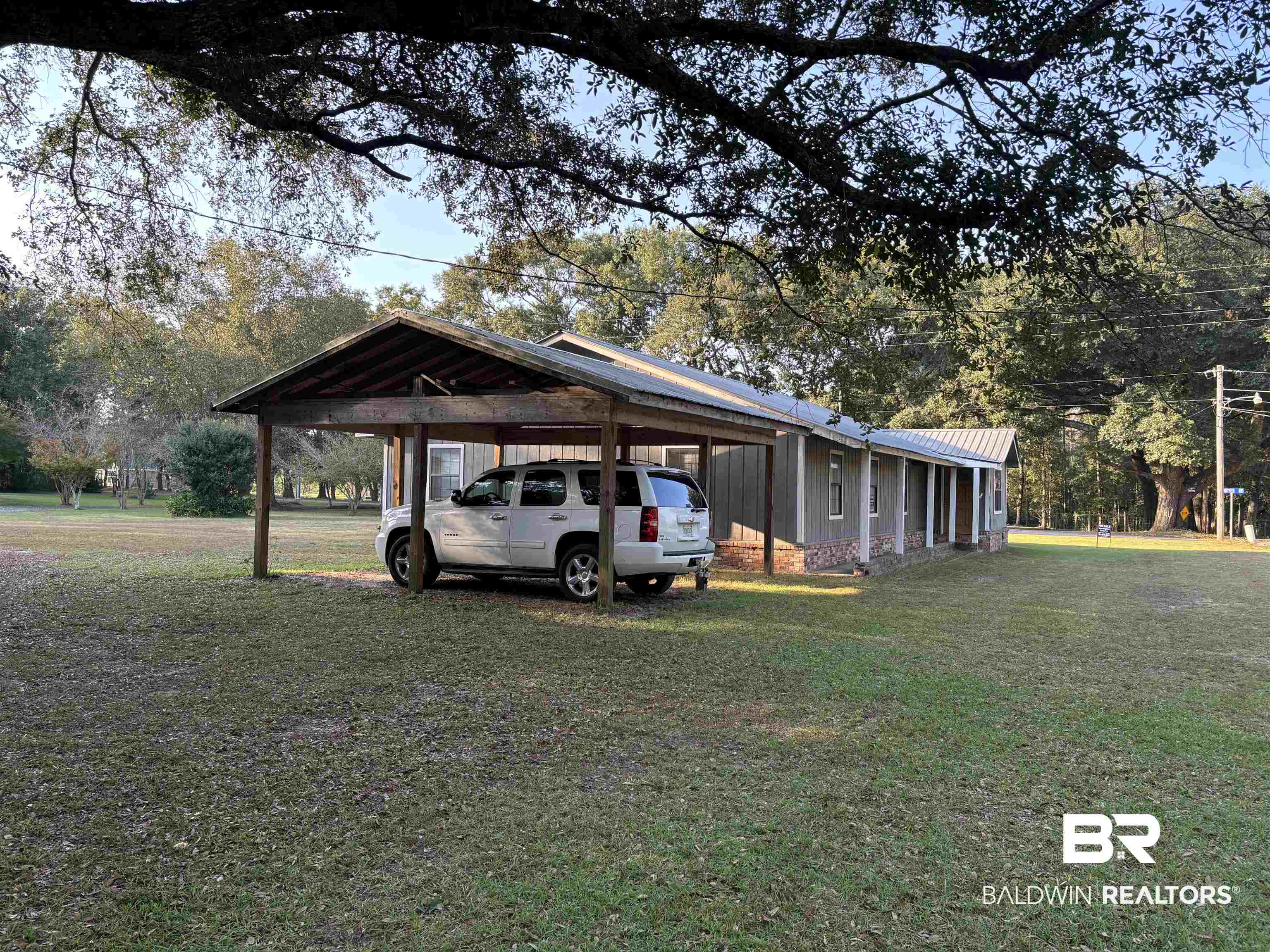 17495 County Road 48 Robertsdale, AL 36567 - Photo 9 of 37 Exterior space