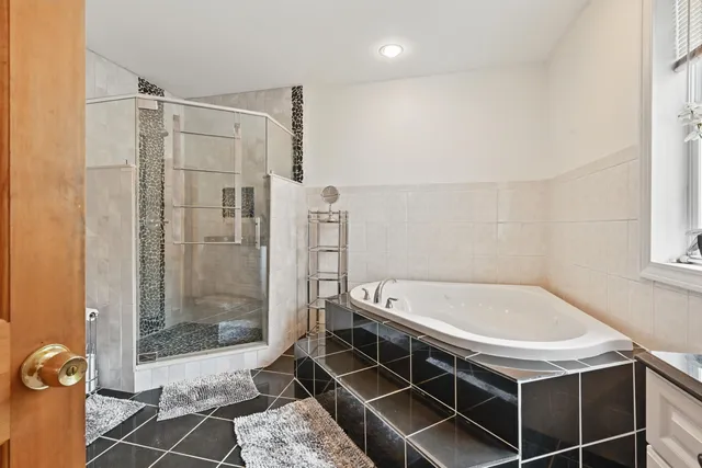 $499,900 | 1691 Bangor Road, Clinton, ME 04927