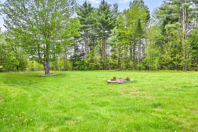 $499,900 | 1691 Bangor Road, Clinton, ME 04927