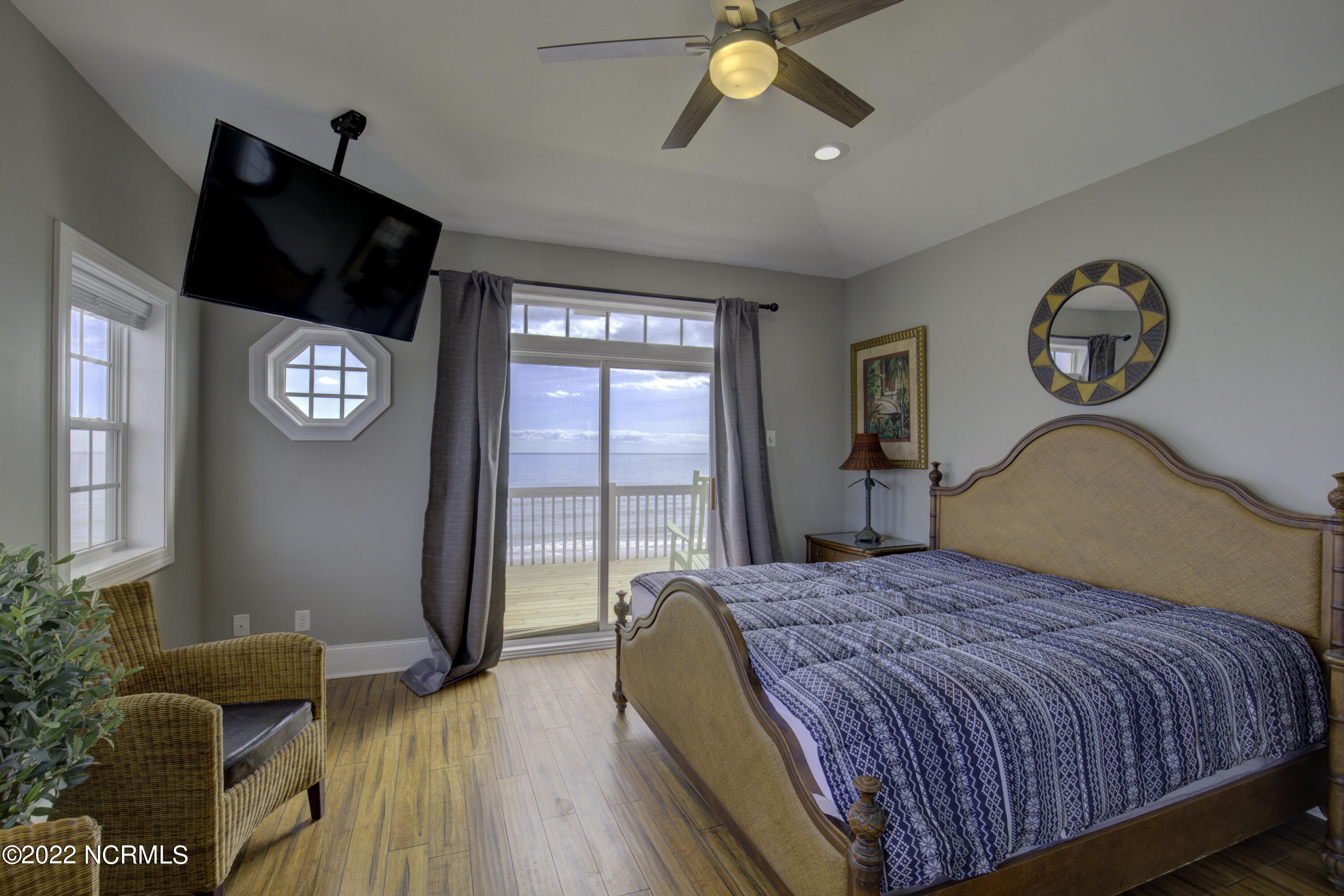 448 New River Inlet Road North Topsail Beach, NC 28460 - Photo 17 of 52 448 New River Inlet Road - Interiors_4