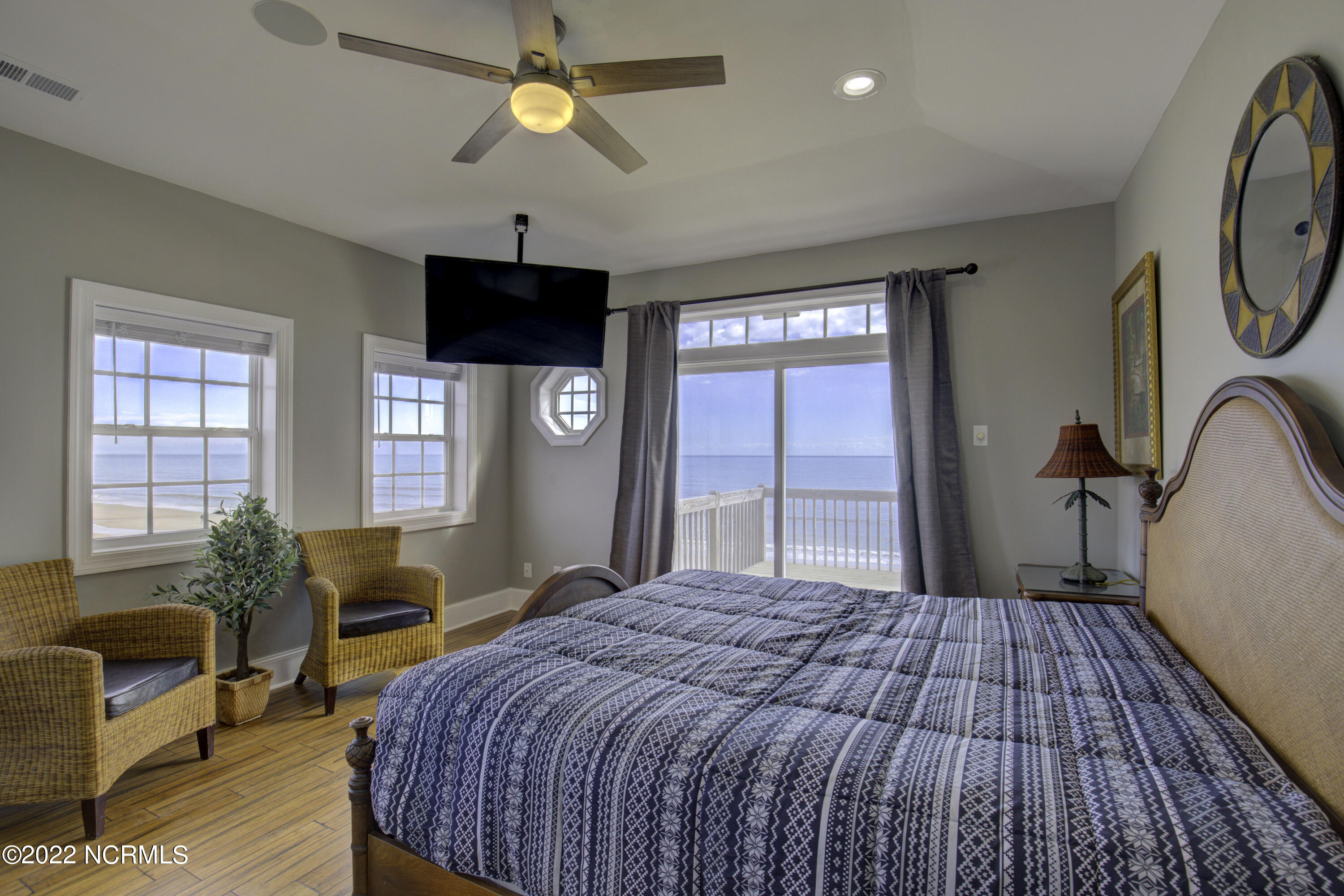 448 New River Inlet Road North Topsail Beach, NC 28460 - Photo 18 of 52 448 New River Inlet Road - Interiors_5