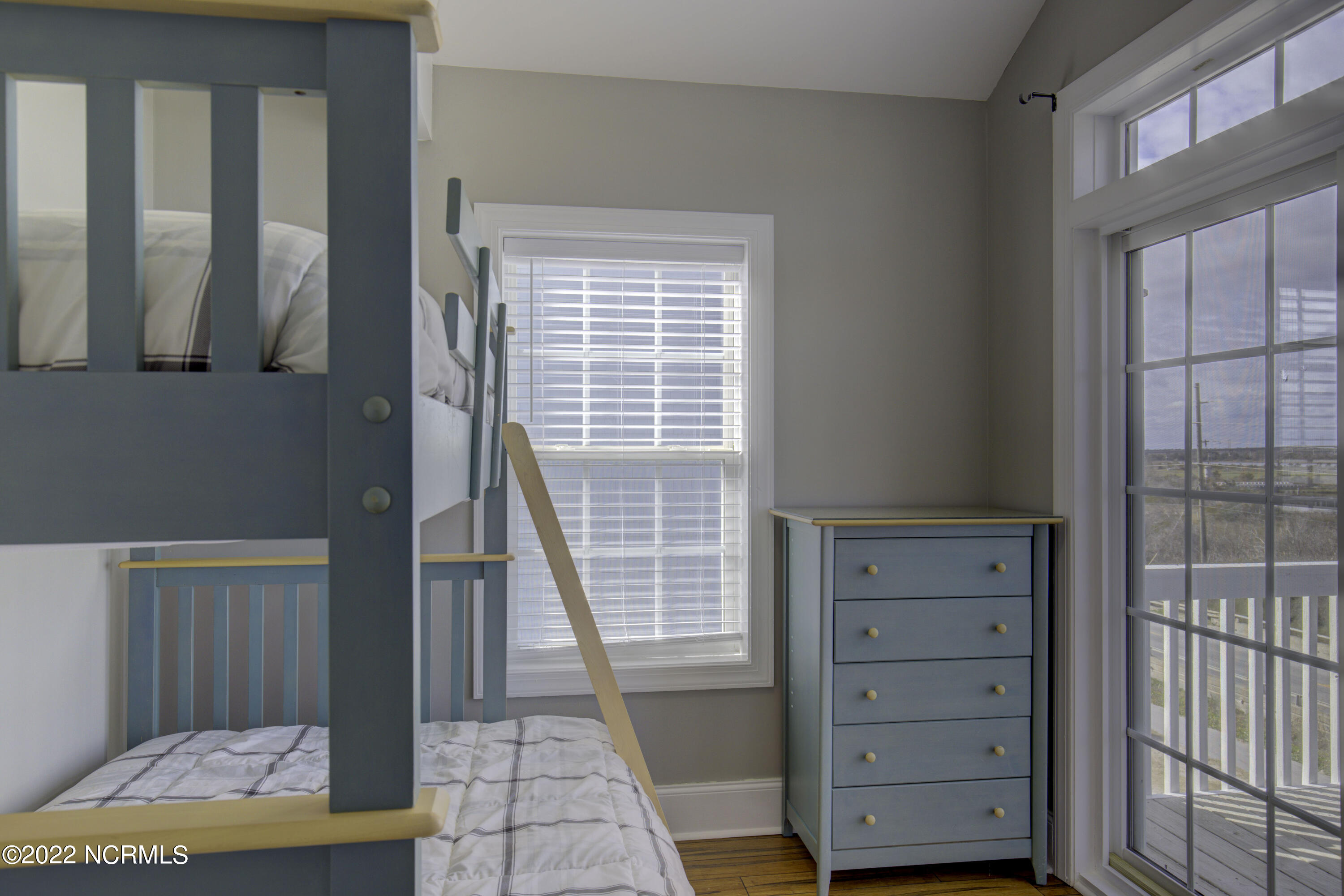 448 New River Inlet Road North Topsail Beach, NC 28460 - Photo 19 of 52 448 New River Inlet Road - Interiors_7