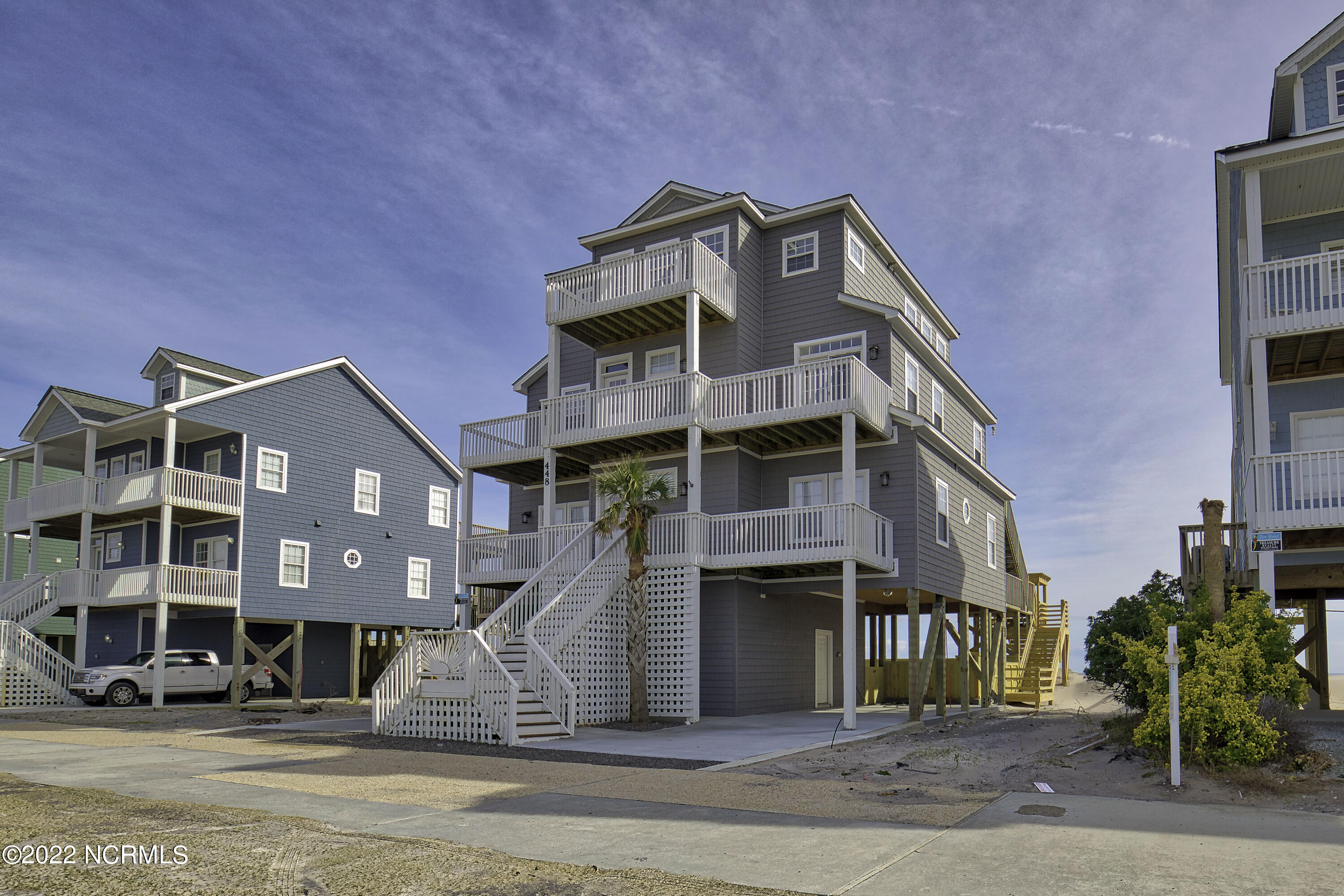448 New River Inlet Road North Topsail Beach, NC 28460 - Photo 2 of 52 448 New River Inlet Road - Interiors_29