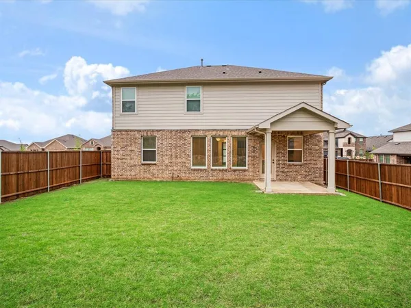 $3,300 | 2116 Sunnymede Drive, Forney, TX 75126