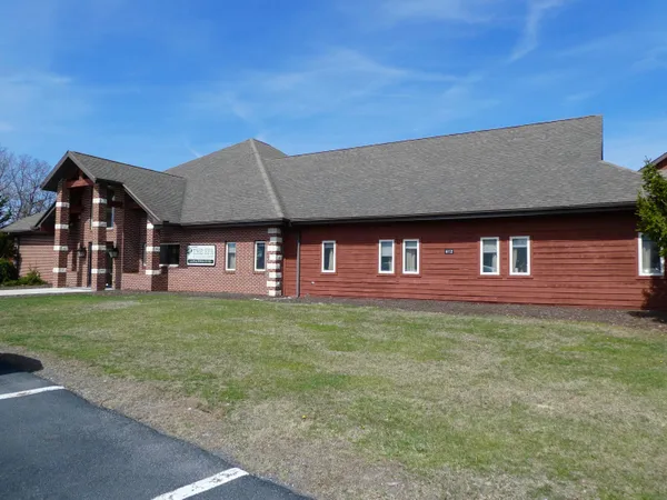 $899,000 | 8 Kickapoo Drive, Hazleton, PA 18202
