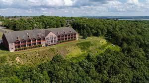 8 Kickapoo Drive Hazleton, PA 18202 - Photo 94 of 121 Lodge Hotel
