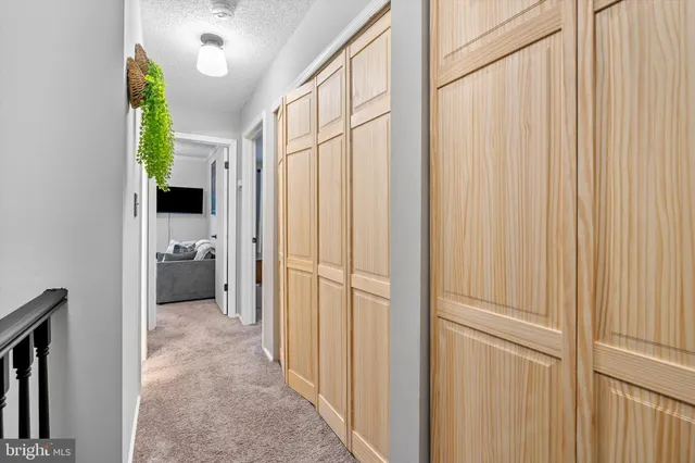 $345,000 | 38 Chambord Court, Hamilton, NJ 08619