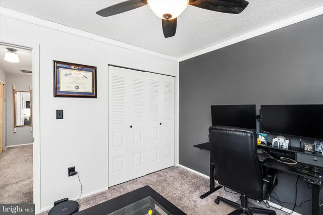 $345,000 | 38 Chambord Court, Hamilton, NJ 08619