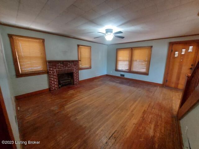 131 Fairground Road Bedford, KY 40006 - Photo 14 of 28 Living Room