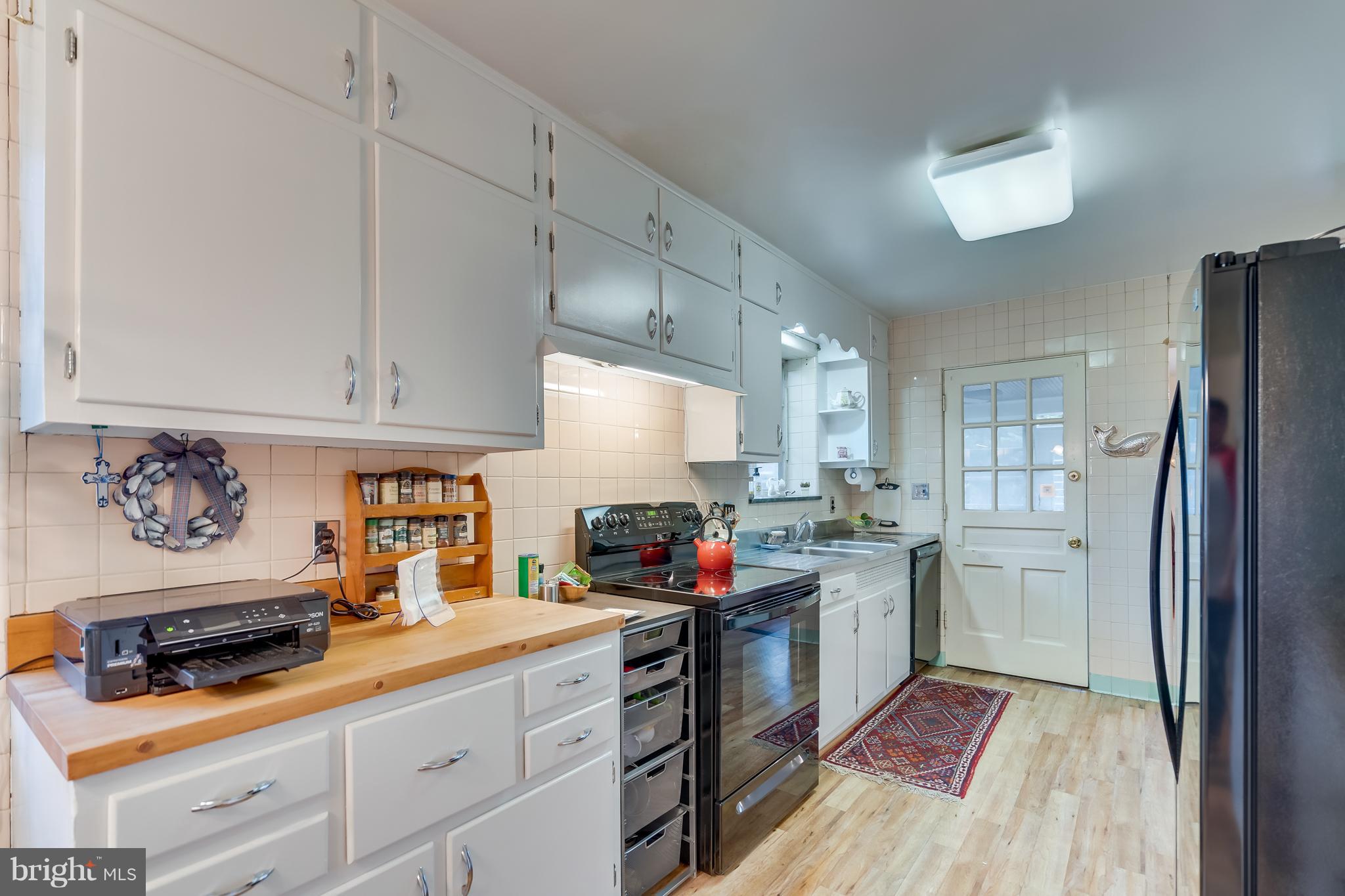 3507 Saul Road Kensington, MD 20895 - Photo 14 of 30 Kitchen