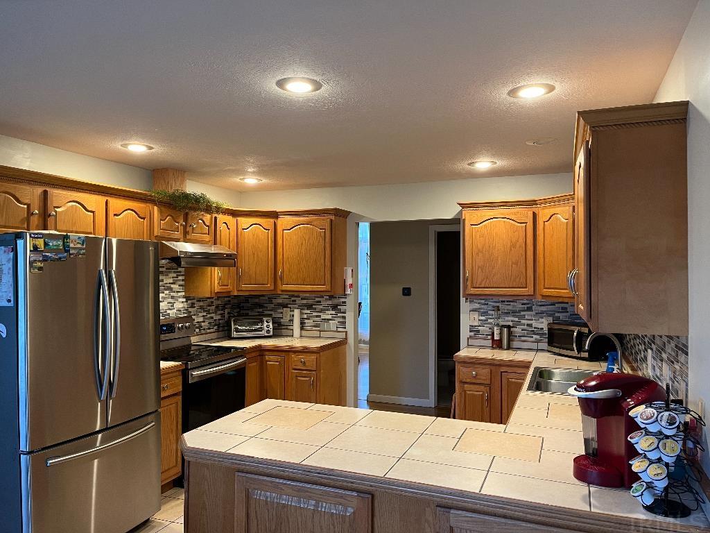 5304 West Petty Road Muncie, IN 47304 - Photo 13 of 25 Gallery Image 13