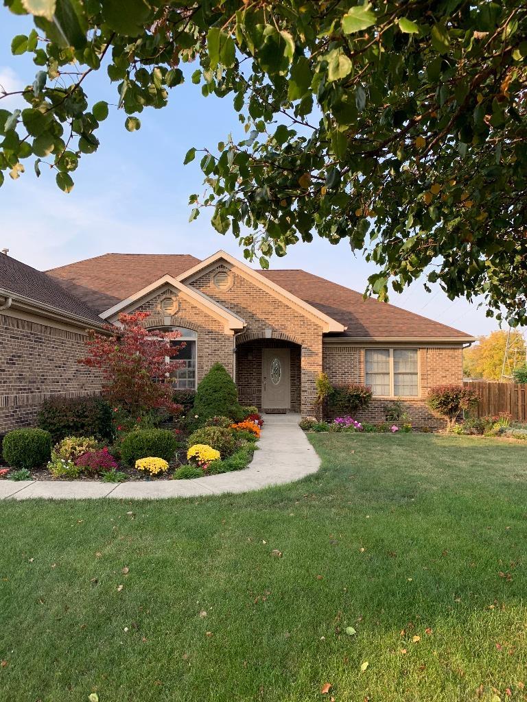 5304 West Petty Road Muncie, IN 47304 - Photo 2 of 25 Gallery Image 2