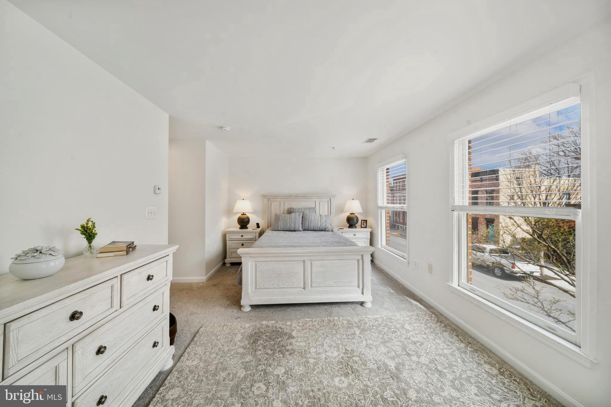 127 South Market Street Frederick, MD 21701 - Photo 16 of 37 Primary Bedroom (upper level)