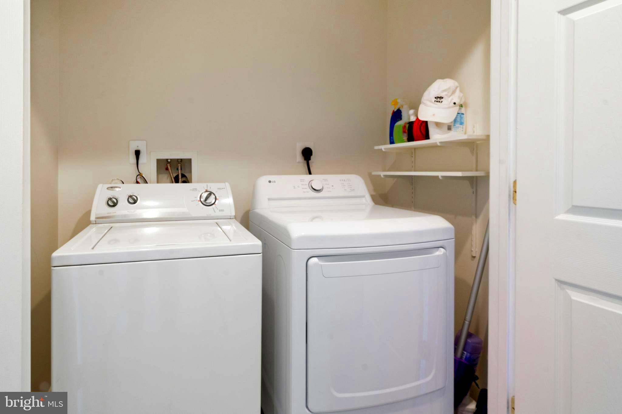 127 South Market Street Frederick, MD 21701 - Photo 26 of 37 Washer / Dryer (same level as Primary Bedroom)