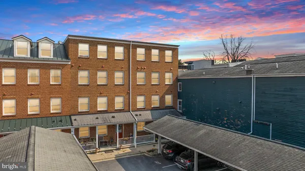 $820,000 | 127 South Market Street, Frederick, MD 21701