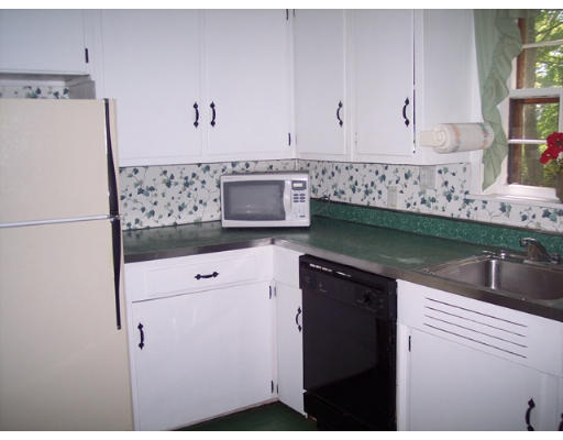 20 Barnesdale Road Natick, MA 01760 - Photo 5 of 8 Gallery Image 5