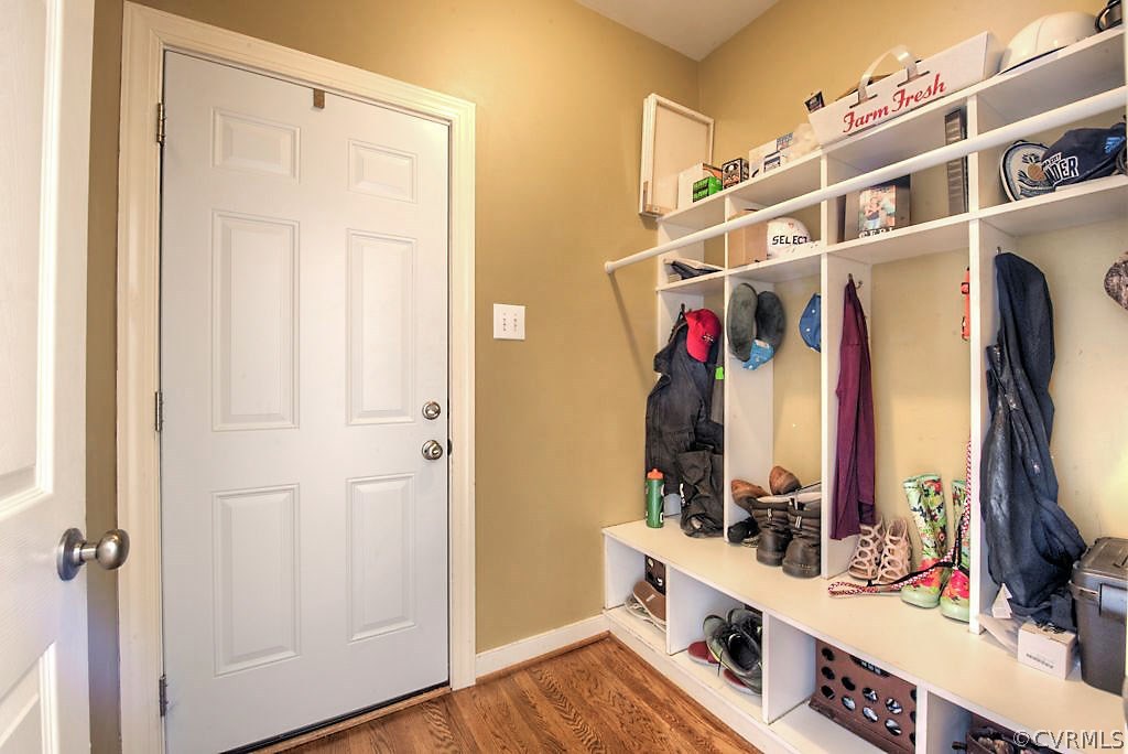 13536 Raftersridge Terrace Midlothian, VA 23113 - Photo 8 of 43 Gallery Image 8