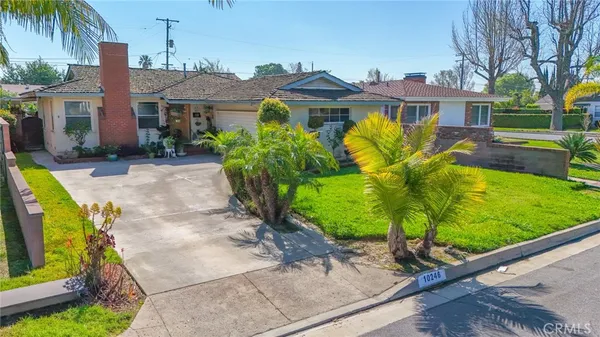 $977,777 | 10246 Julius Avenue, Downey, CA 90241