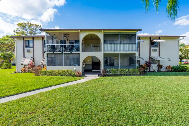 $140,000 | 3487 La Palmas Court, Unit D1, Greenacres, FL 33463