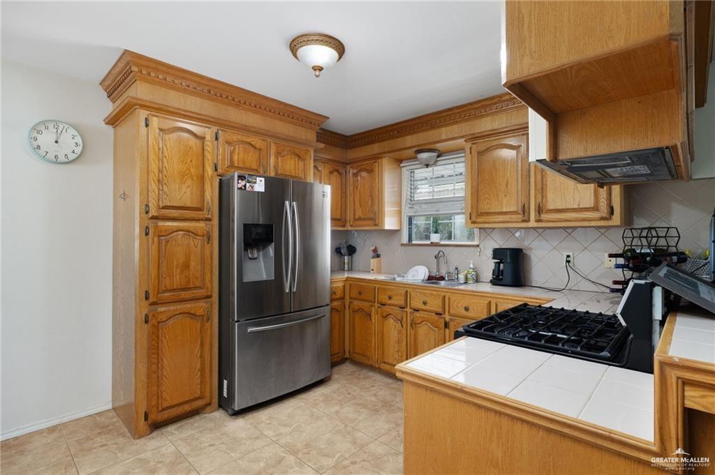 116 Margarito Street Roma, TX 78584 - Photo 5 of 28 Gallery Image 5