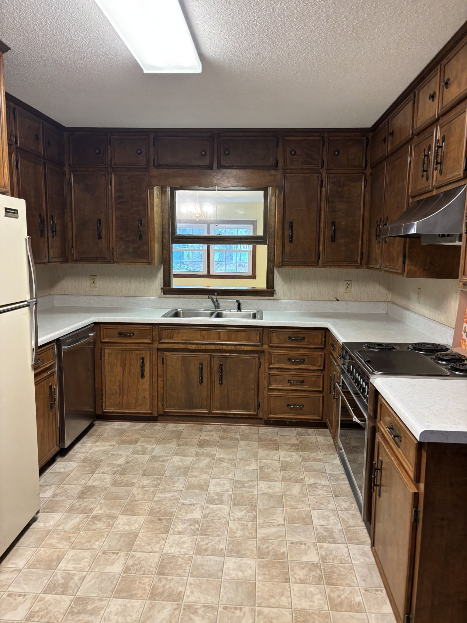 141 Doak Road Manchester, TN 37355 - Photo 9 of 33
