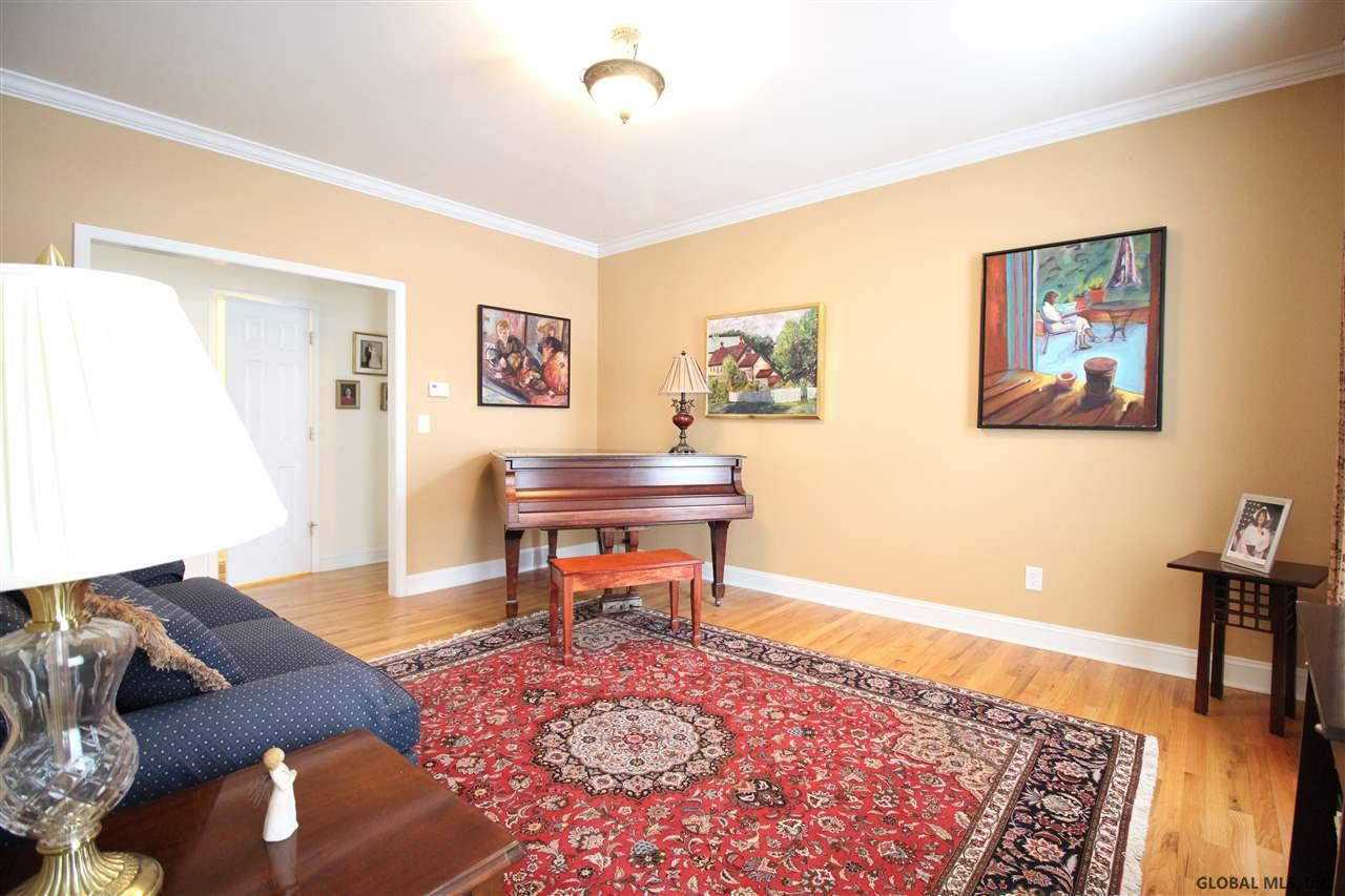 76 Maxwell Road Colonie, NY 12110 - Photo 18 of 38 Photo 18