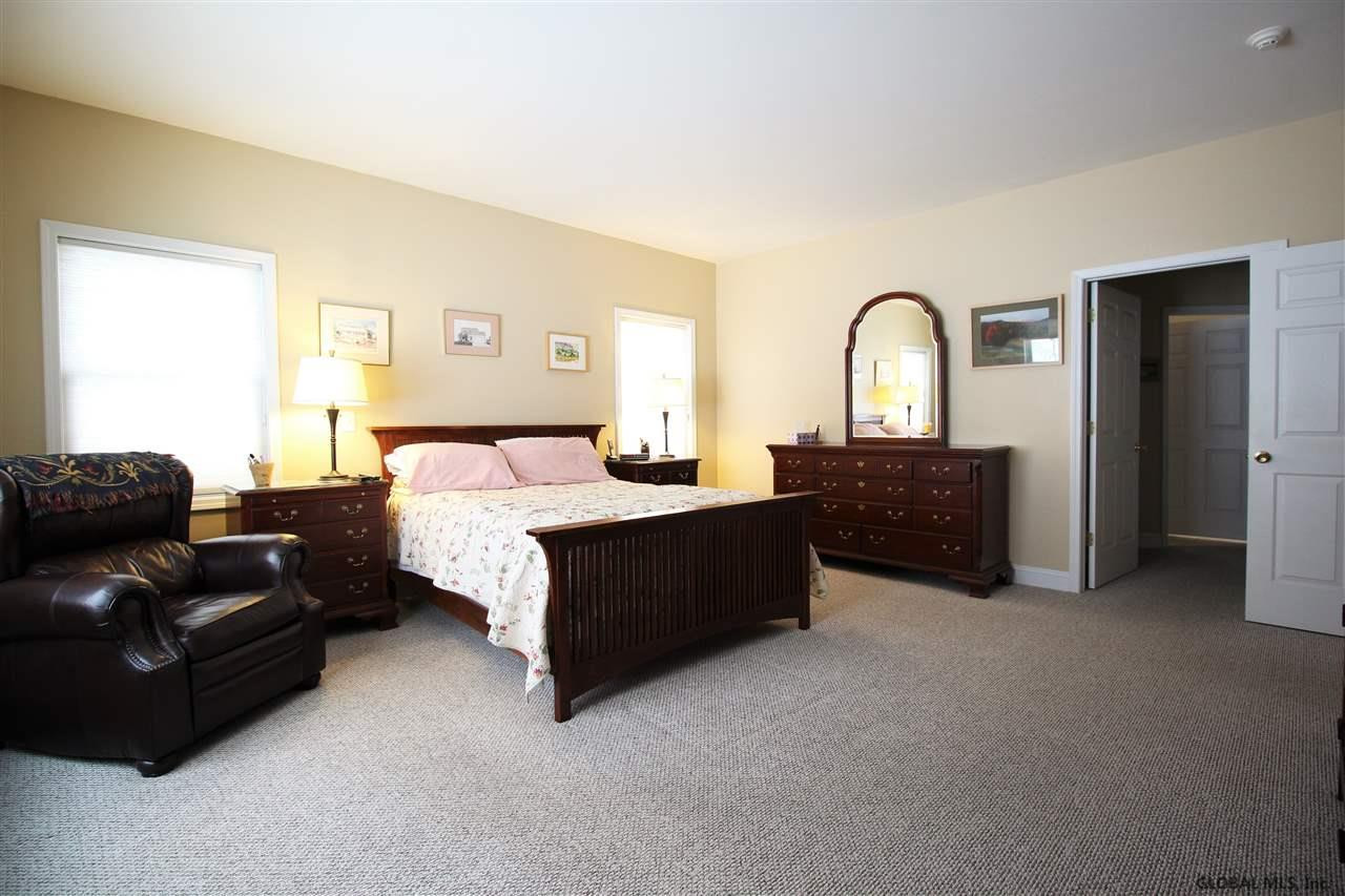 76 Maxwell Road Colonie, NY 12110 - Photo 19 of 38 Photo 19