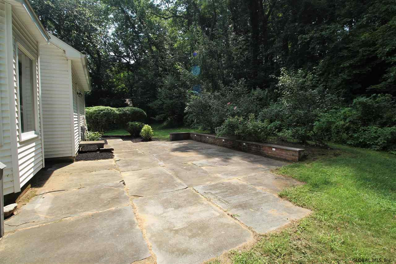 76 Maxwell Road Colonie, NY 12110 - Photo 37 of 38 Photo 37
