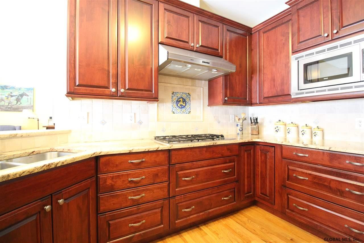76 Maxwell Road Colonie, NY 12110 - Photo 7 of 38 Photo 7
