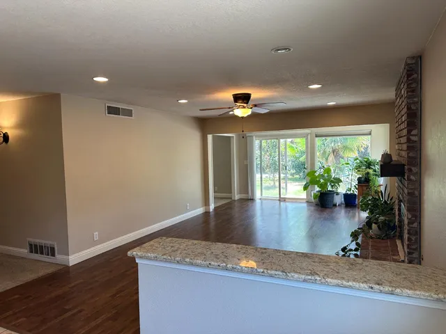 $475,000 | 6284 North Del Mar Avenue, Fresno, CA 93704