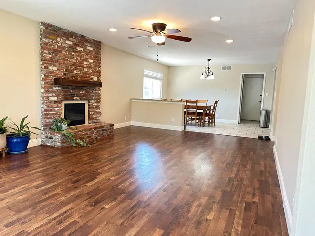 $475,000 | 6284 North Del Mar Avenue, Fresno, CA 93704