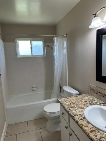 $475,000 | 6284 North Del Mar Avenue, Fresno, CA 93704