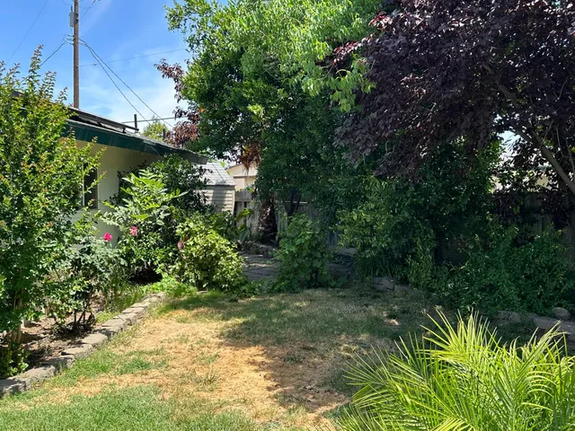 $500,000 | 6284 North Del Mar Avenue, Fresno, CA 93704