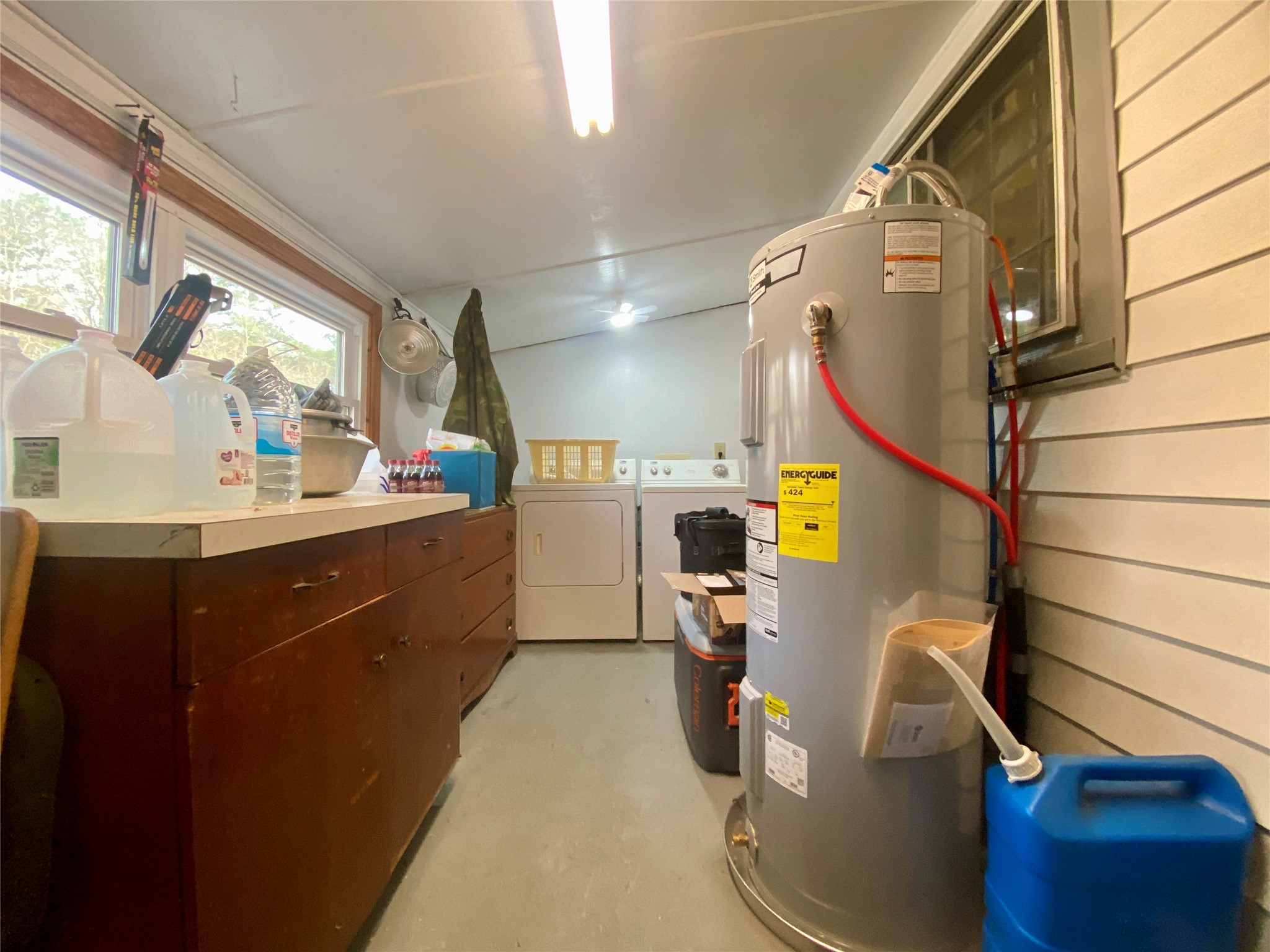 1135 Beaver Dam Road Washington, GA 30673 - Photo 21 of 42 a bathroom with a sink mirror vanity and toilet
