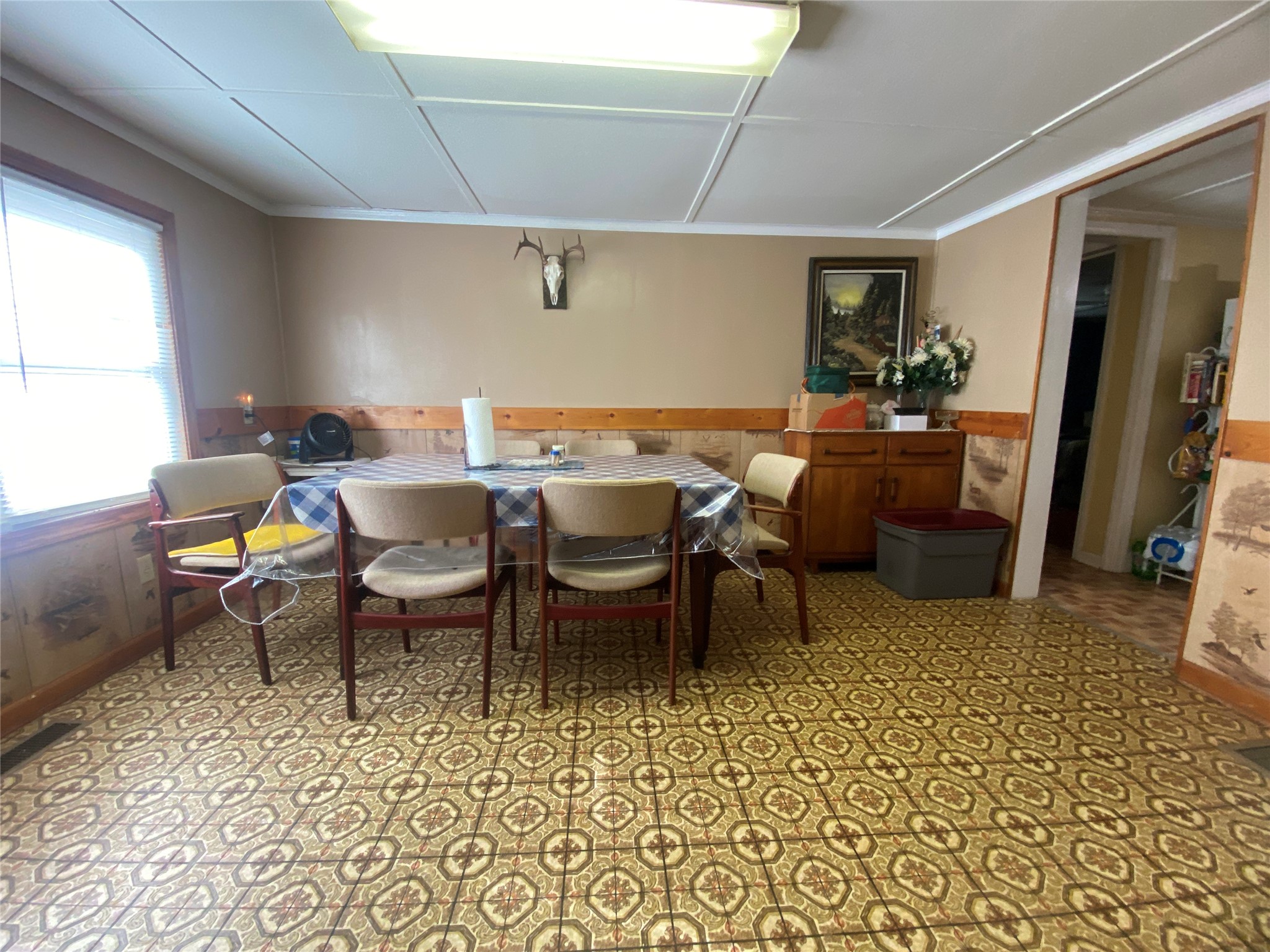 1135 Beaver Dam Road Washington, GA 30673 - Photo 10 of 42 a view of a workspace with furniture