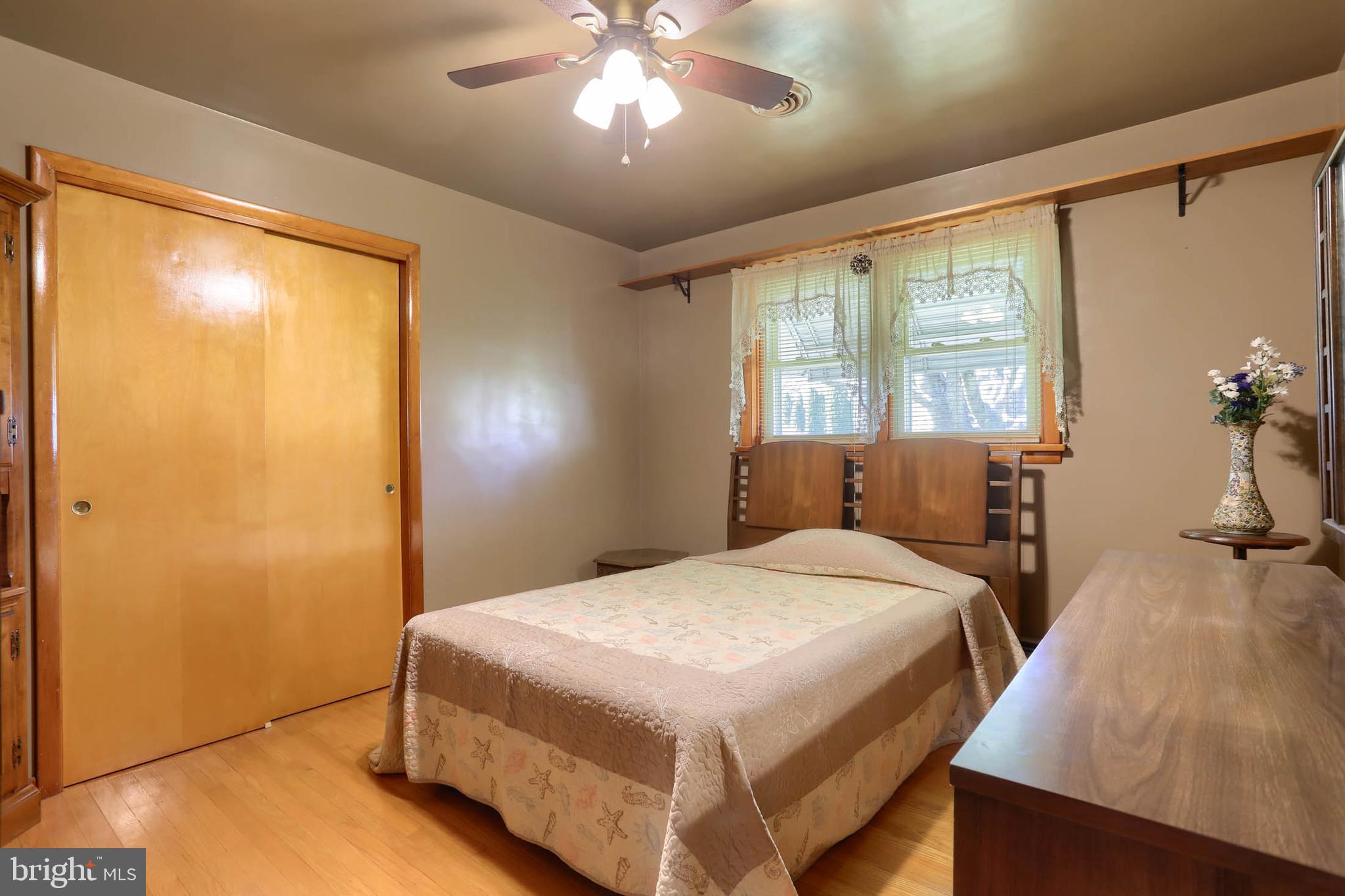 607 East Evergreen Road Lebanon, PA 17042 - Photo 17 of 37 Bedroom #2