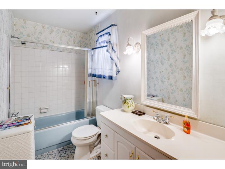 374 Kresson Road Cherry Hill, NJ 08034 - Photo 20 of 25 Gallery Image 20