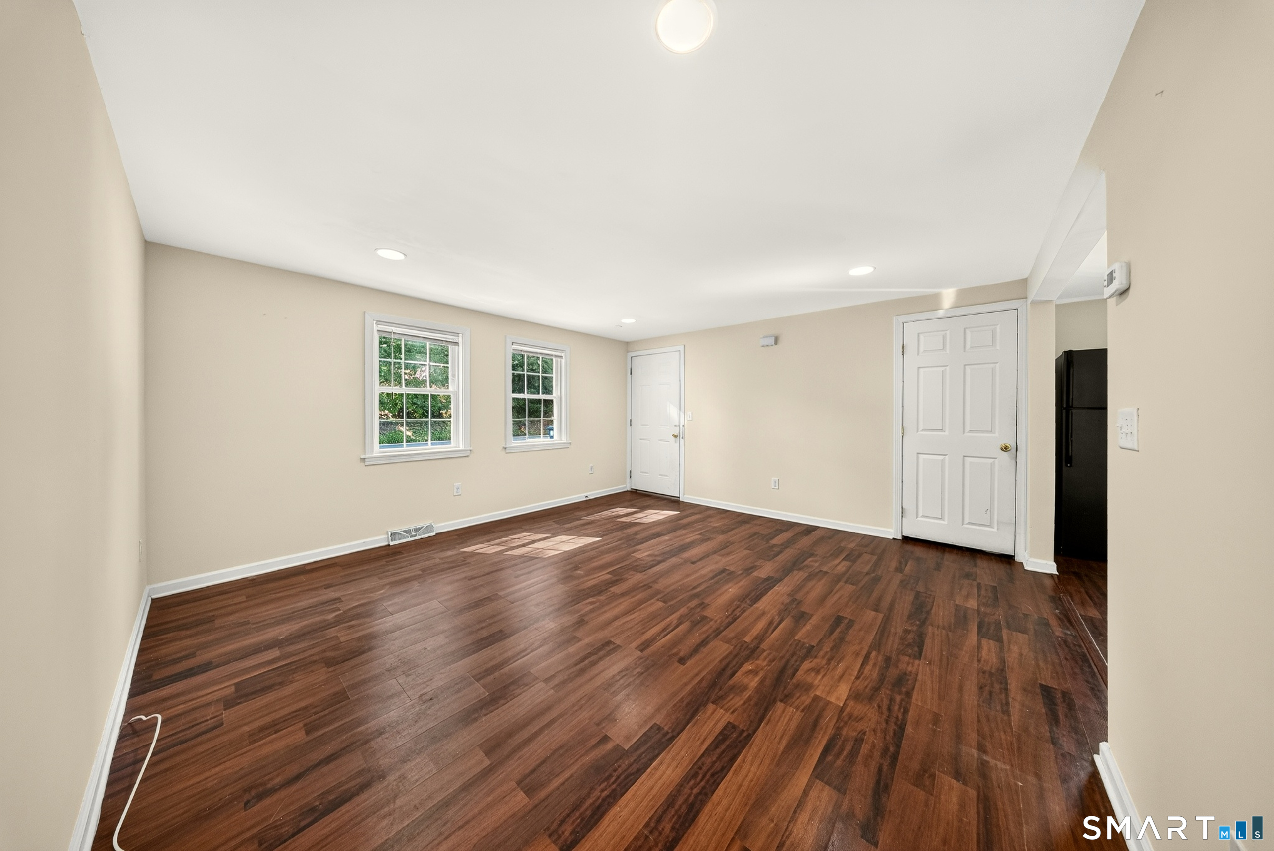 185 Forest Road West Haven, CT 06516 - Photo 2 of 37 Gallery Image 2