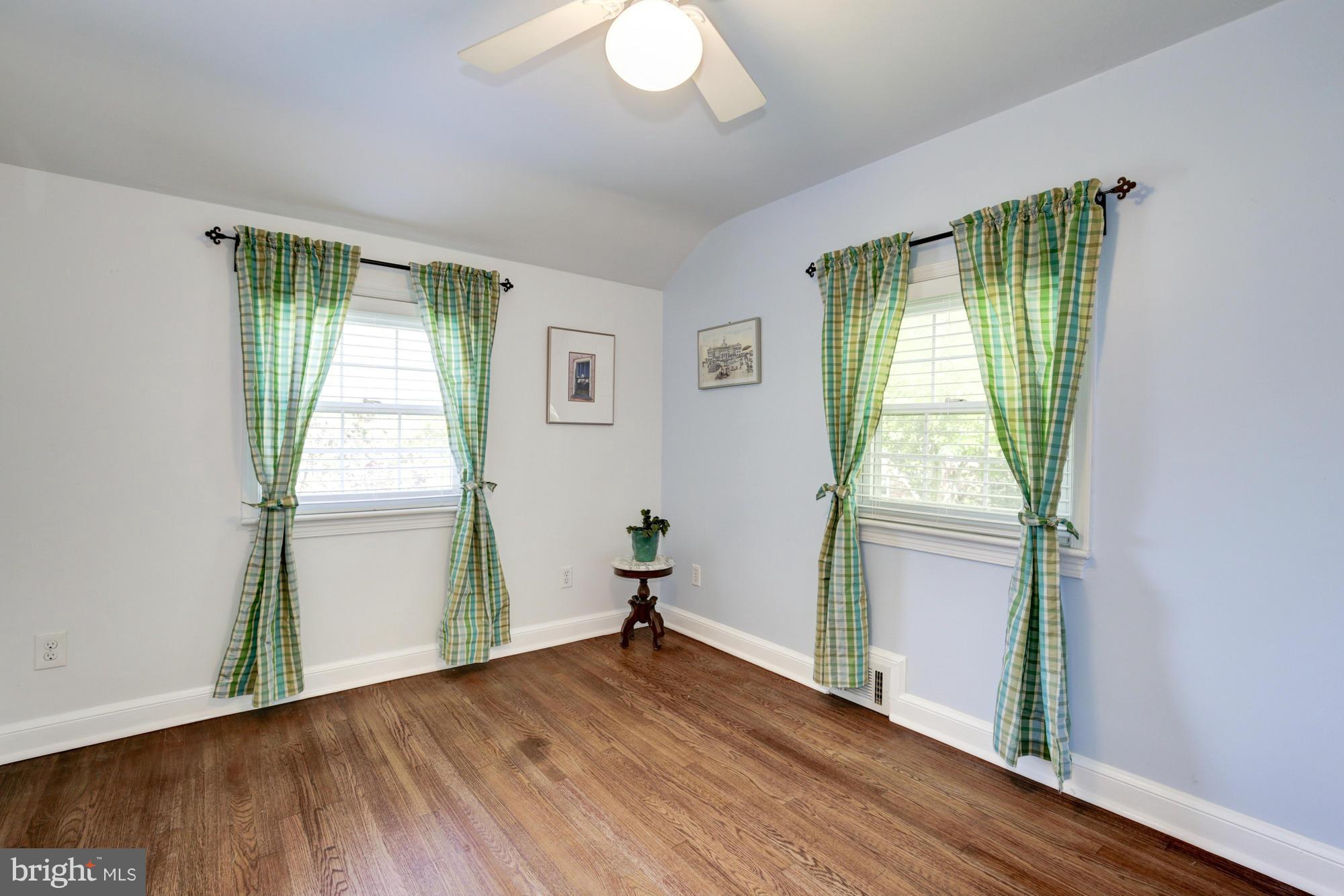 5721 Forest Road Cheverly, MD 20785 - Photo 16 of 30 Bedroom