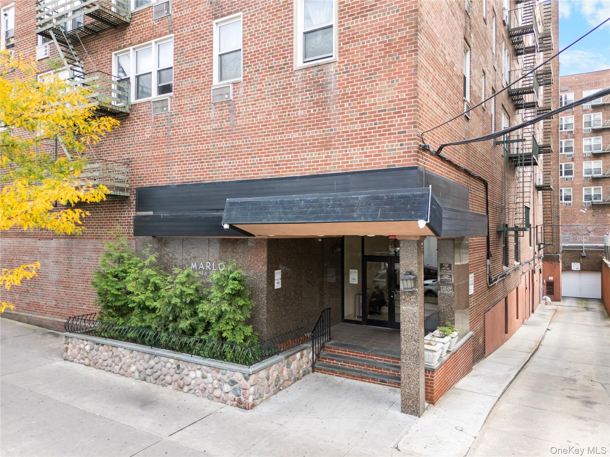 134-54 Maple Avenue, Unit 3W Queens, NY 11355 - Photo 3 of 19 View of property