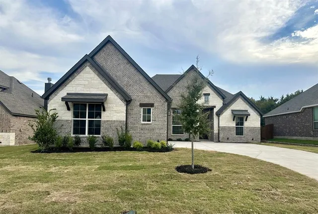 $489,999 | 4430 Verbena Street, Midlothian, TX 76065