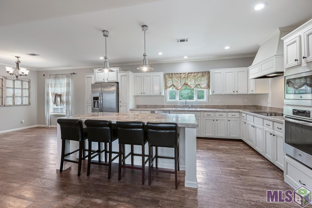 8405 Paul Road St. Amant, LA 70774 - Photo 2 of 24 Gallery Image 2