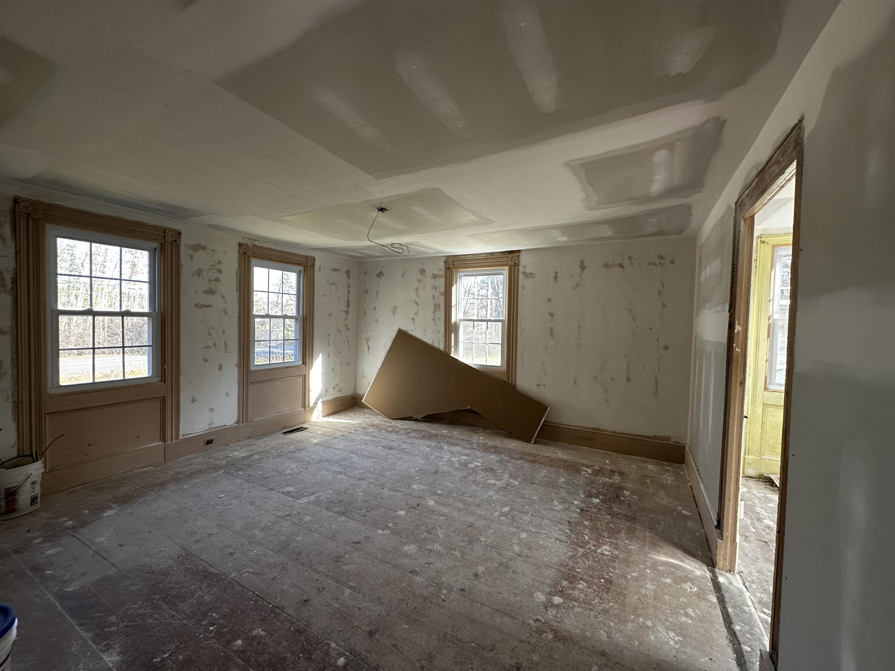 720 River Road Eliot, ME 03903 - Photo 17 of 31 2023-11-06 10.02.55