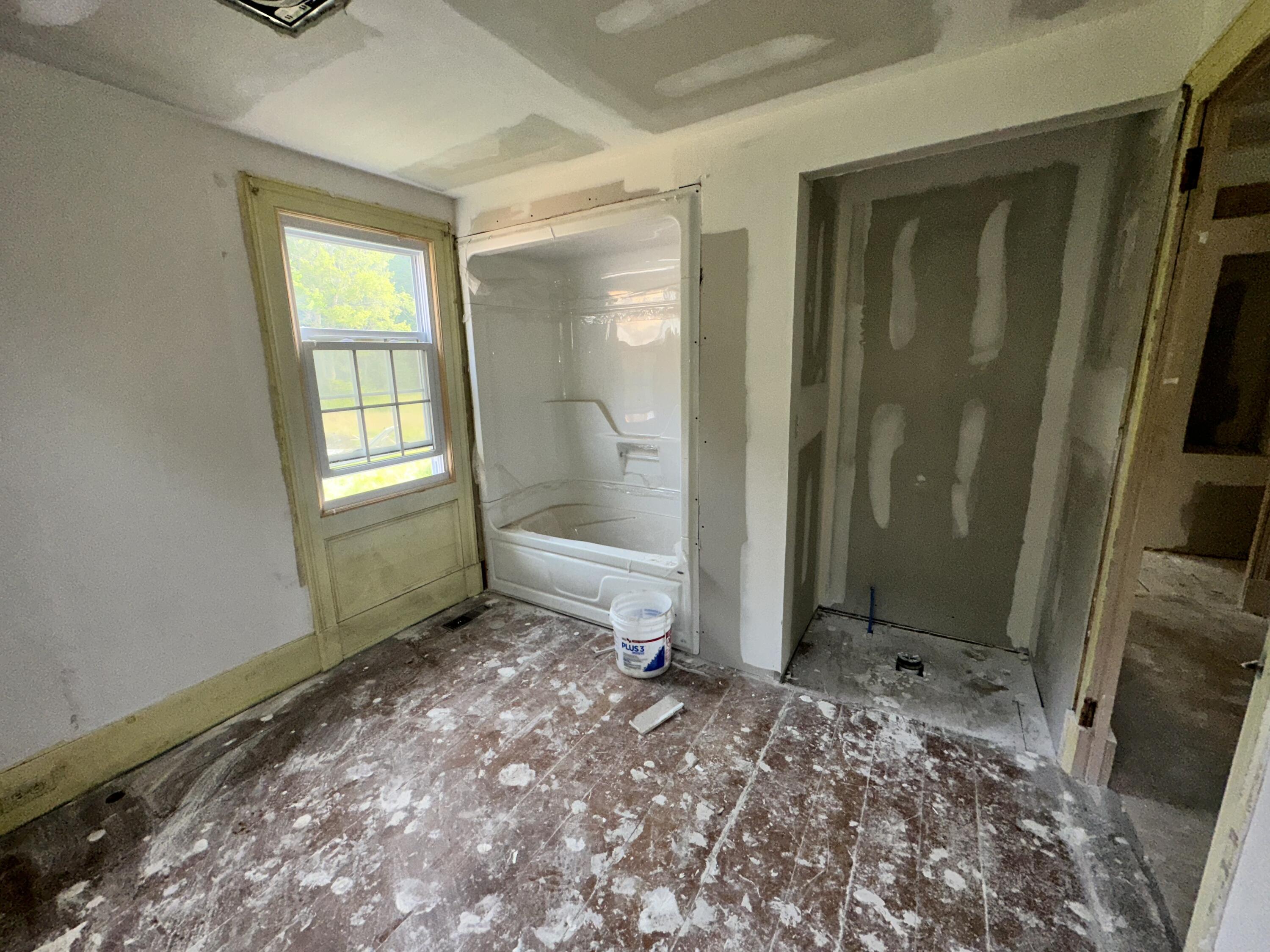 720 River Road Eliot, ME 03903 - Photo 22 of 31 20